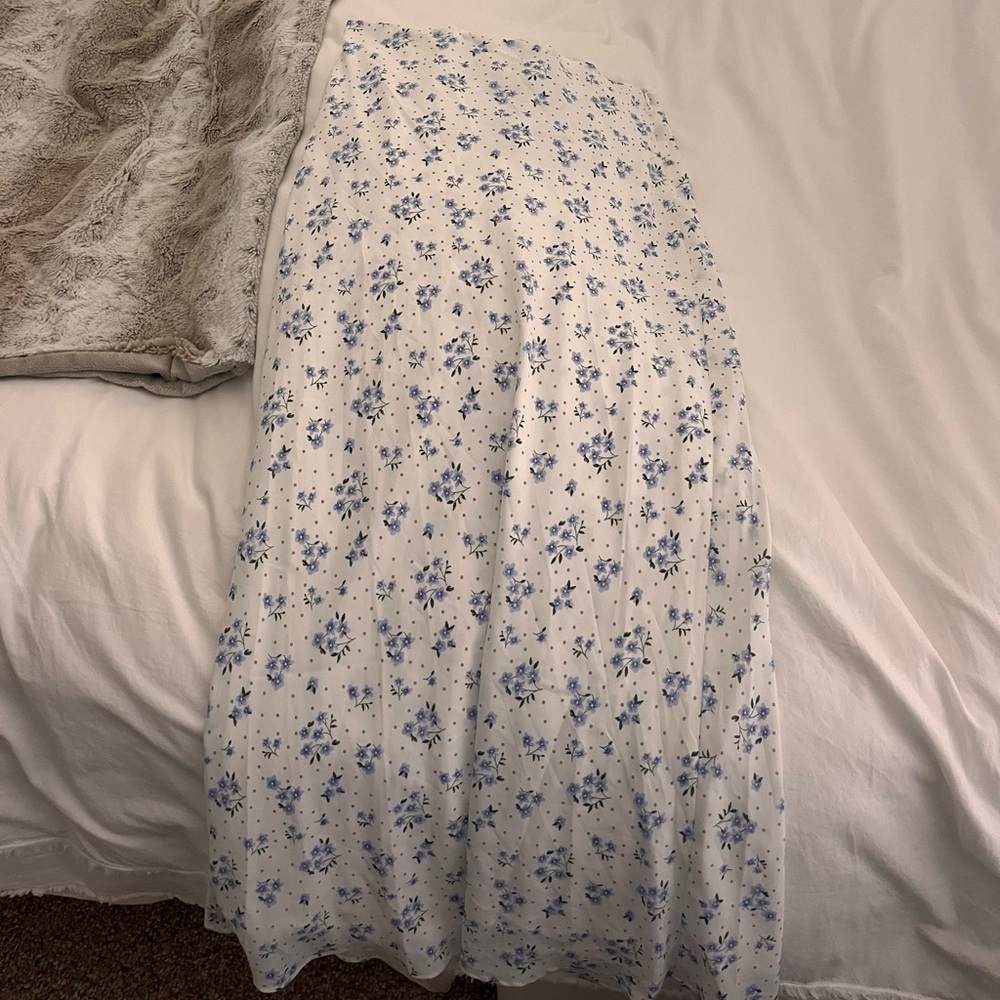 Hera Maxi Skirt white and blue